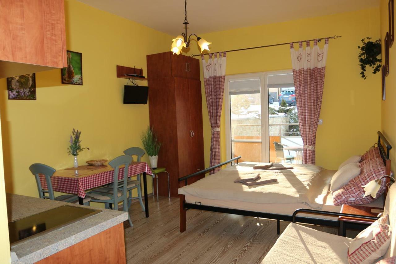 Apartmán Beta Podhájska Exterior foto